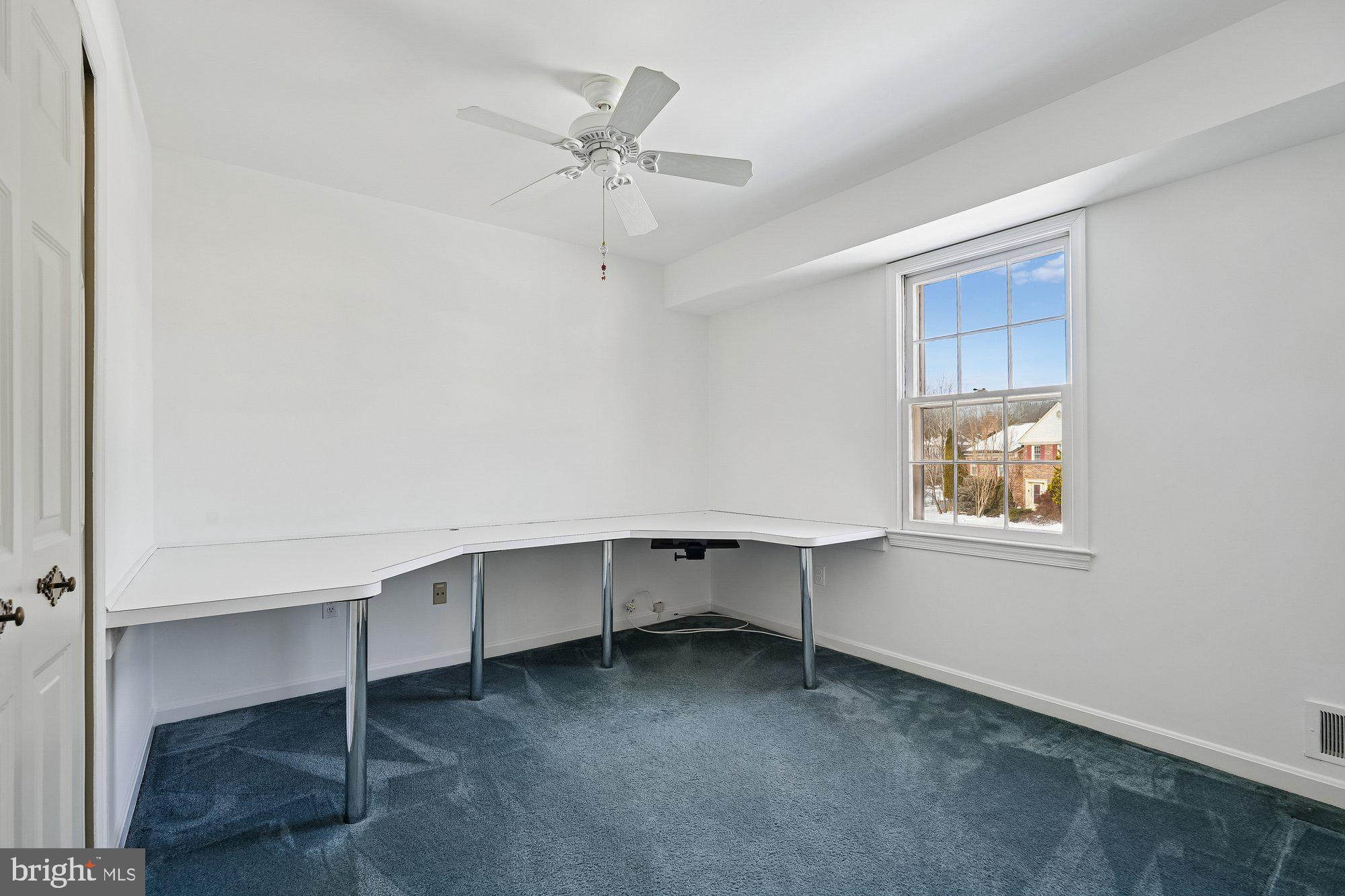 FAIRLAND FARMS - Residential