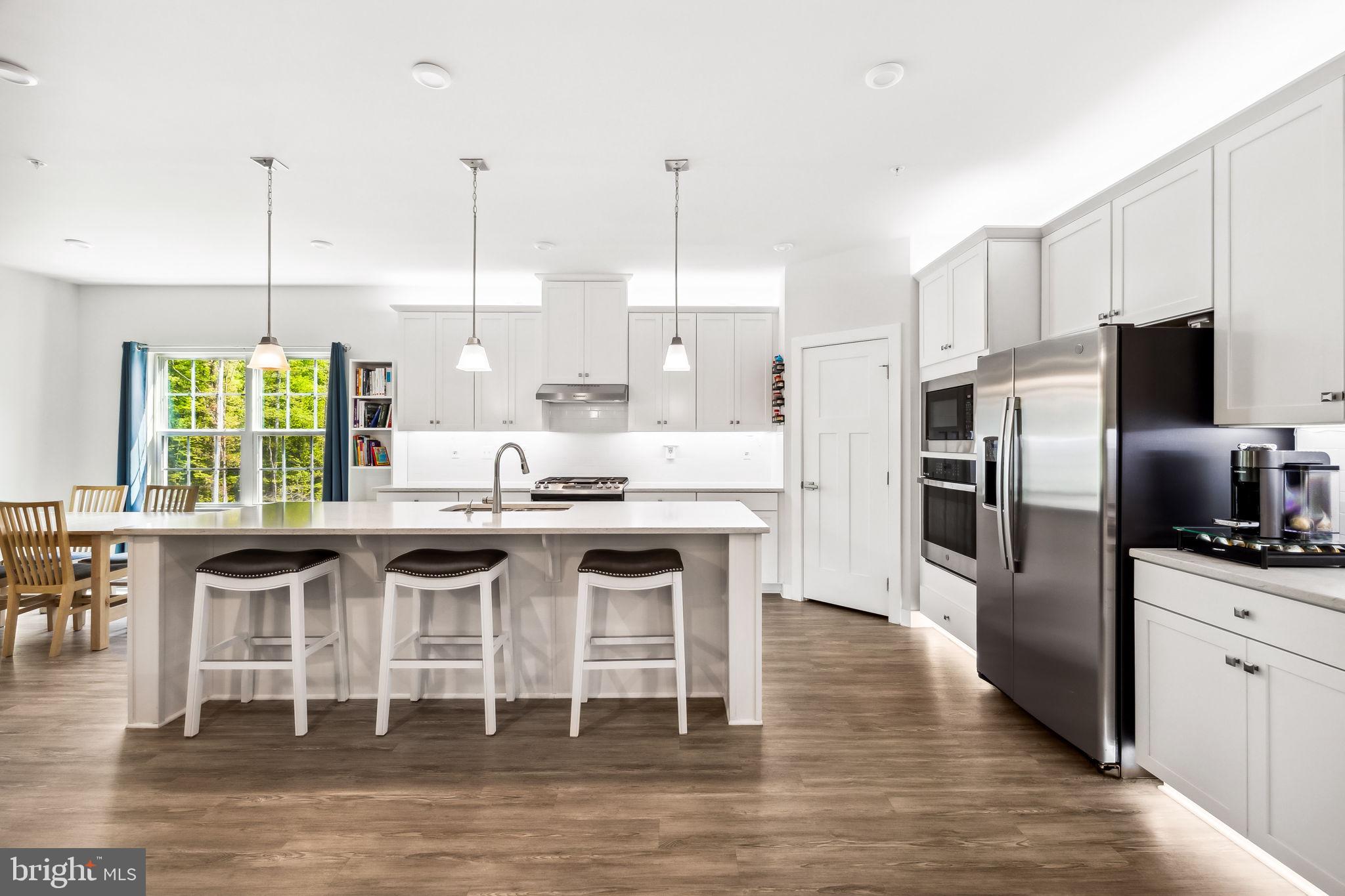 TWO RIVERS - Residential