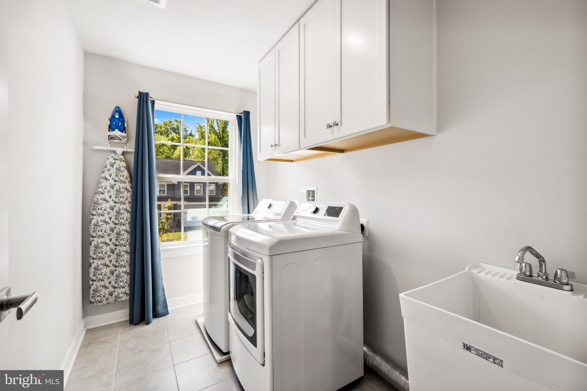 TWO RIVERS - Residential