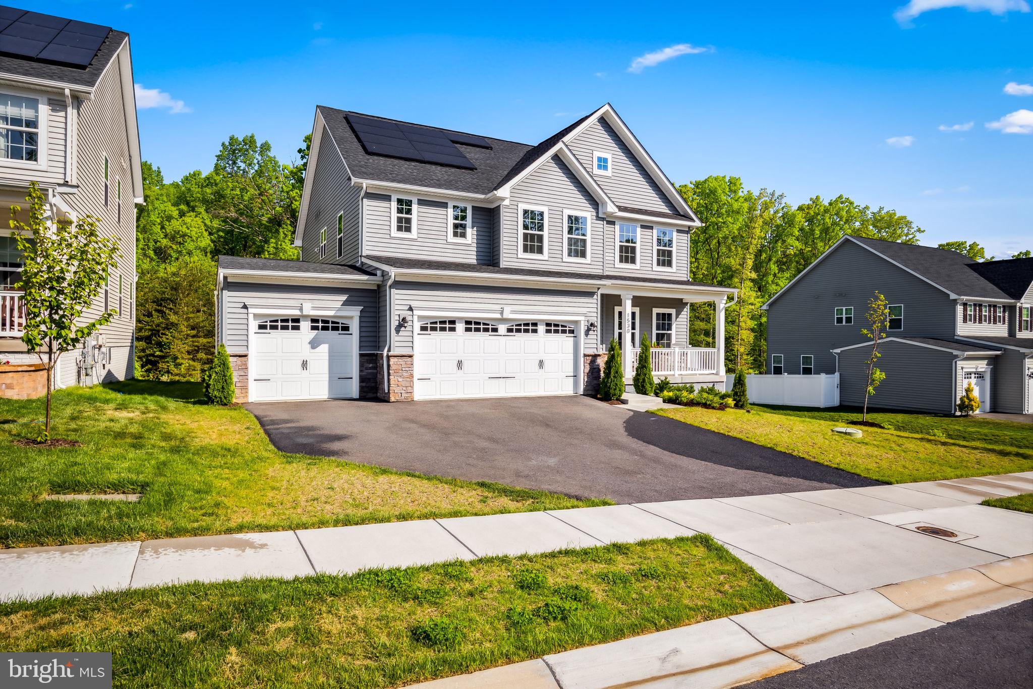 TWO RIVERS - Residential