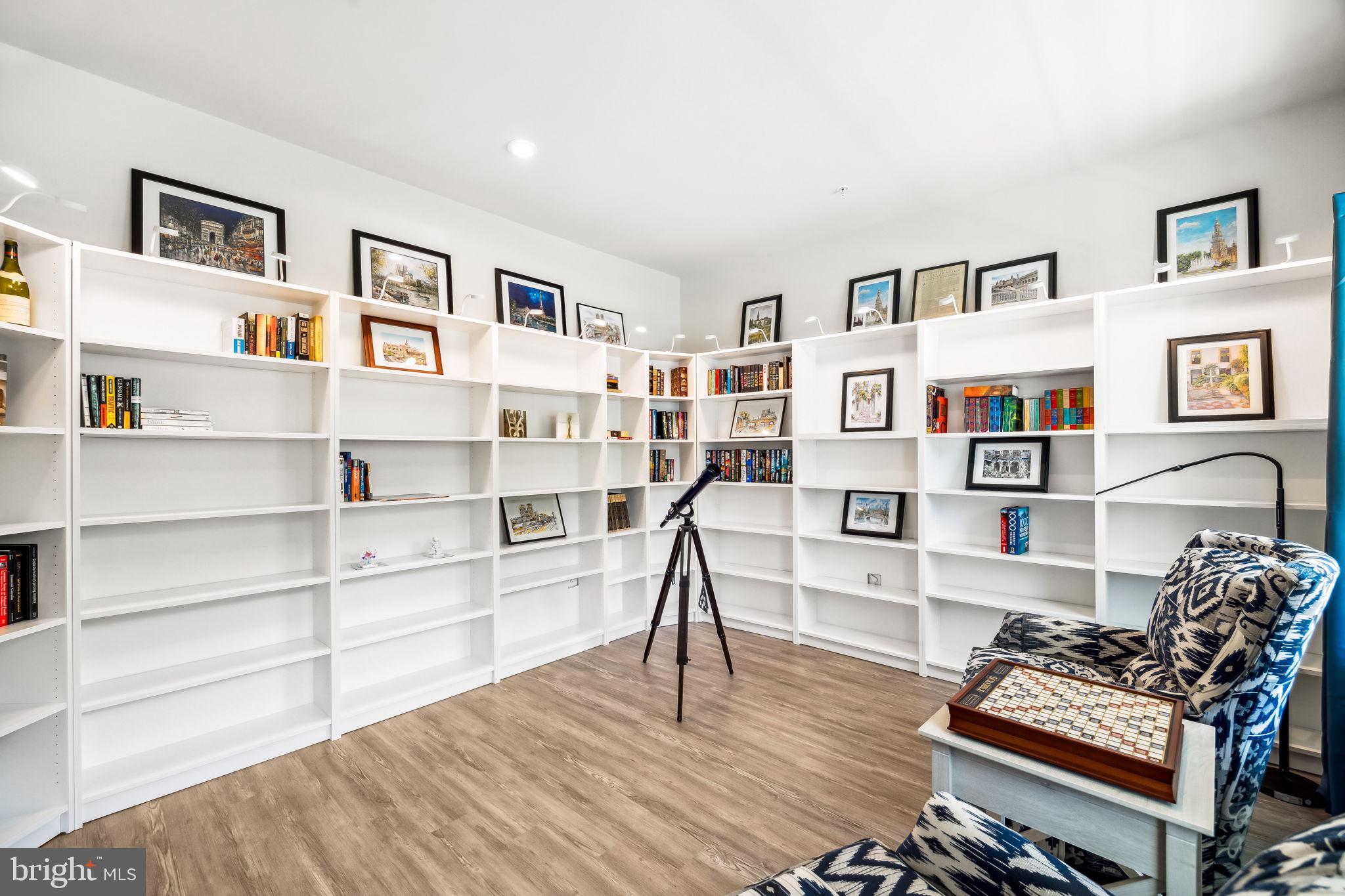 TWO RIVERS - Residential