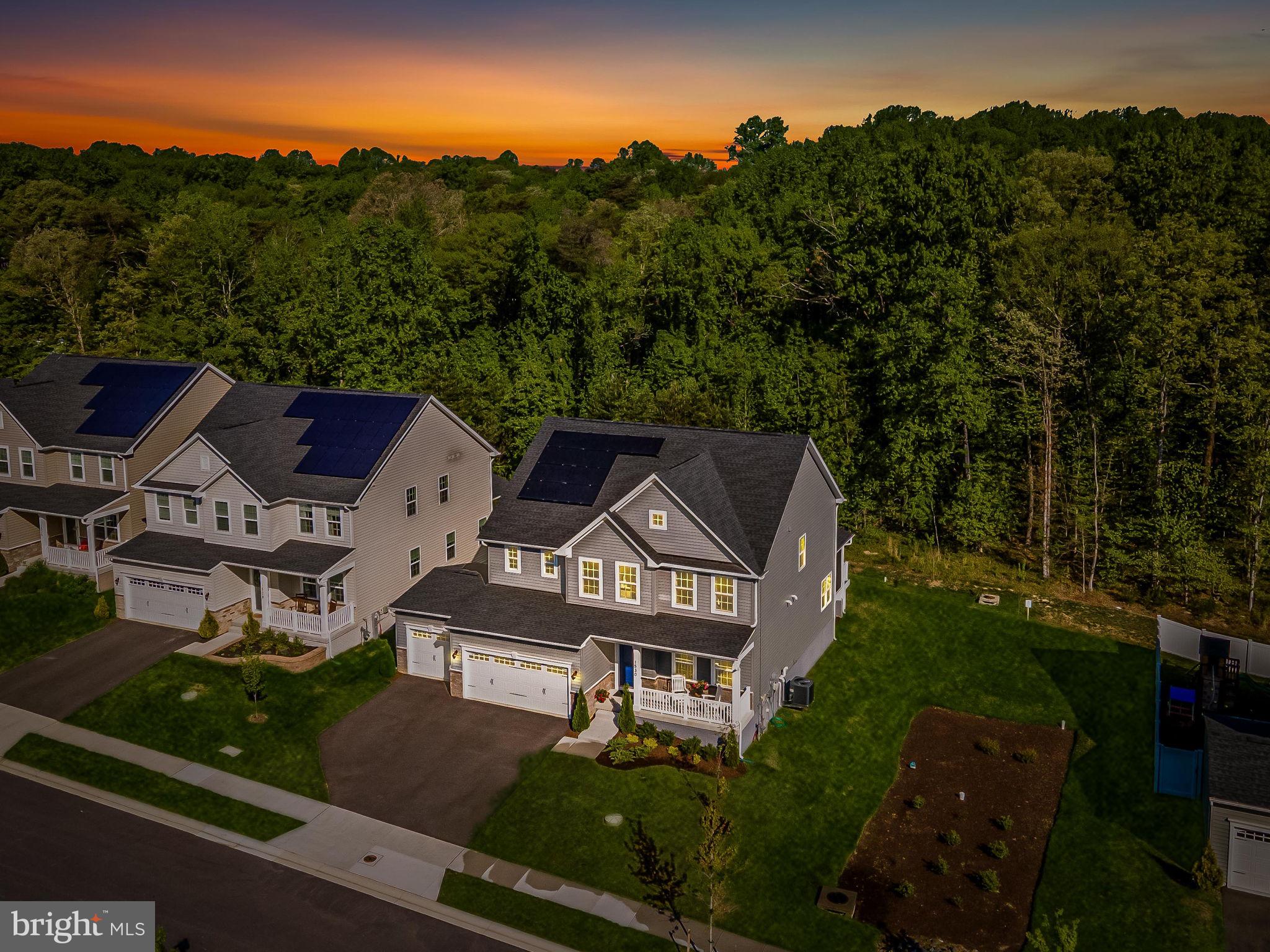 TWO RIVERS - Residential