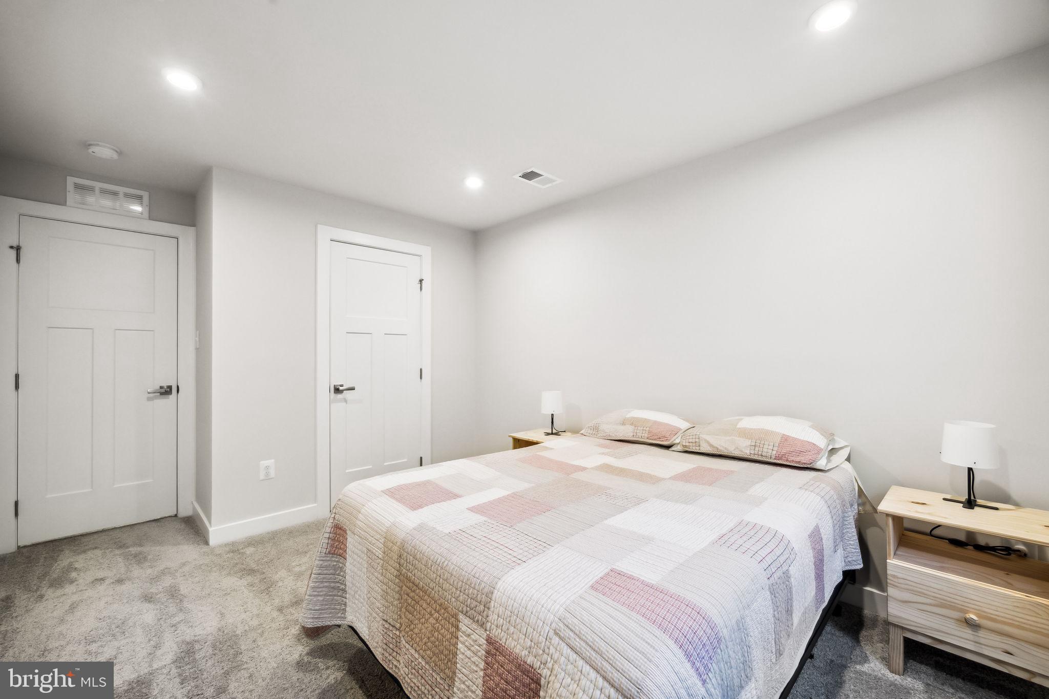 TWO RIVERS - Residential