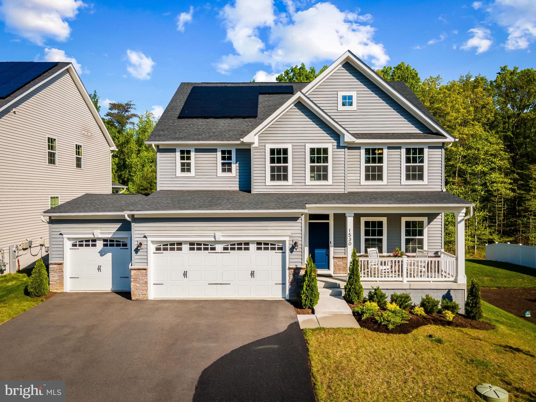 TWO RIVERS - Residential