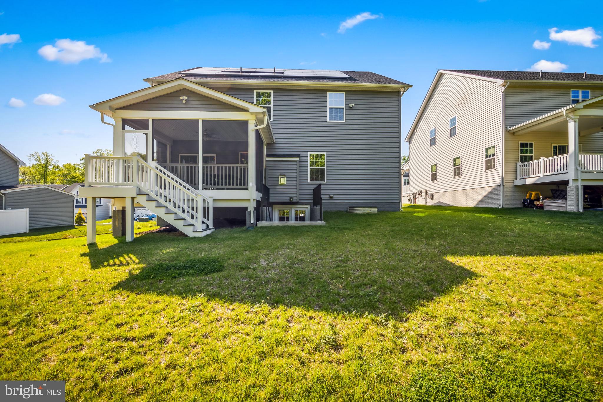 TWO RIVERS - Residential