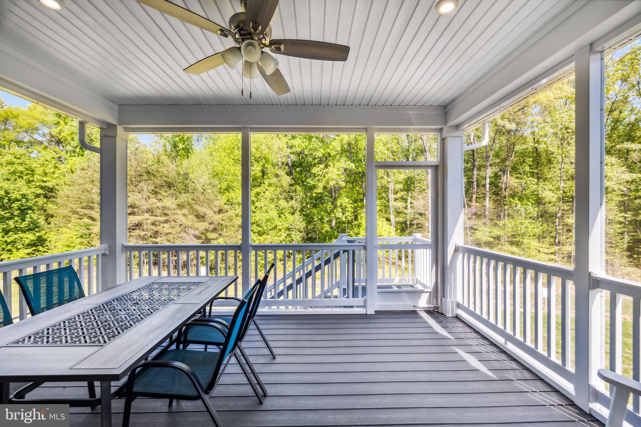 TWO RIVERS - Residential