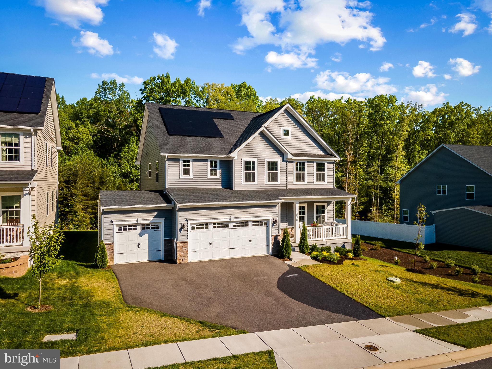 TWO RIVERS - Residential