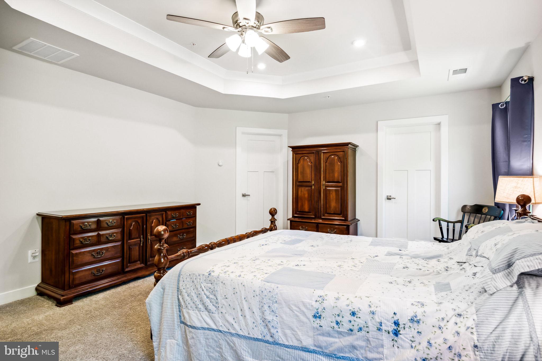 TWO RIVERS - Residential