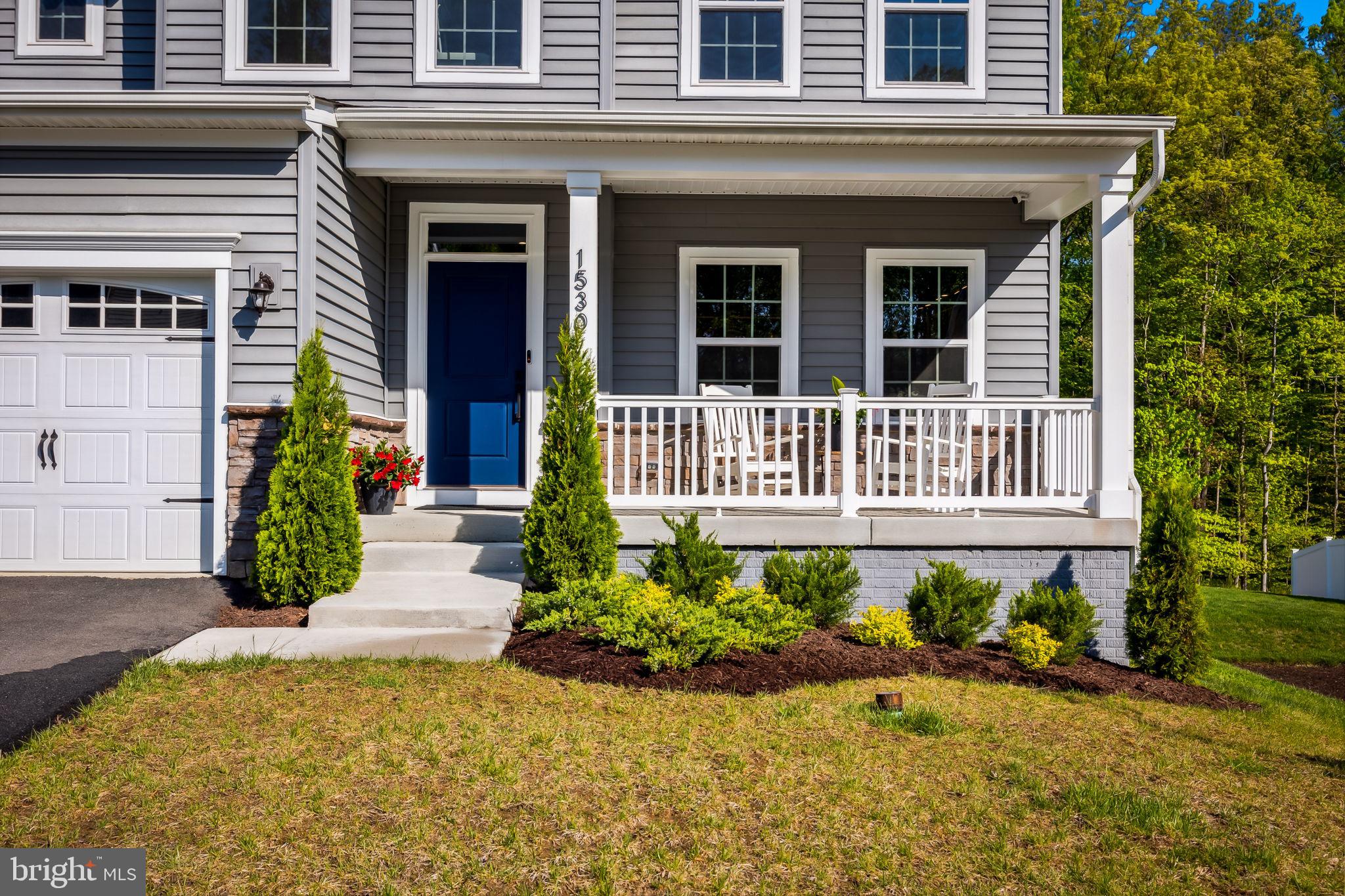 TWO RIVERS - Residential