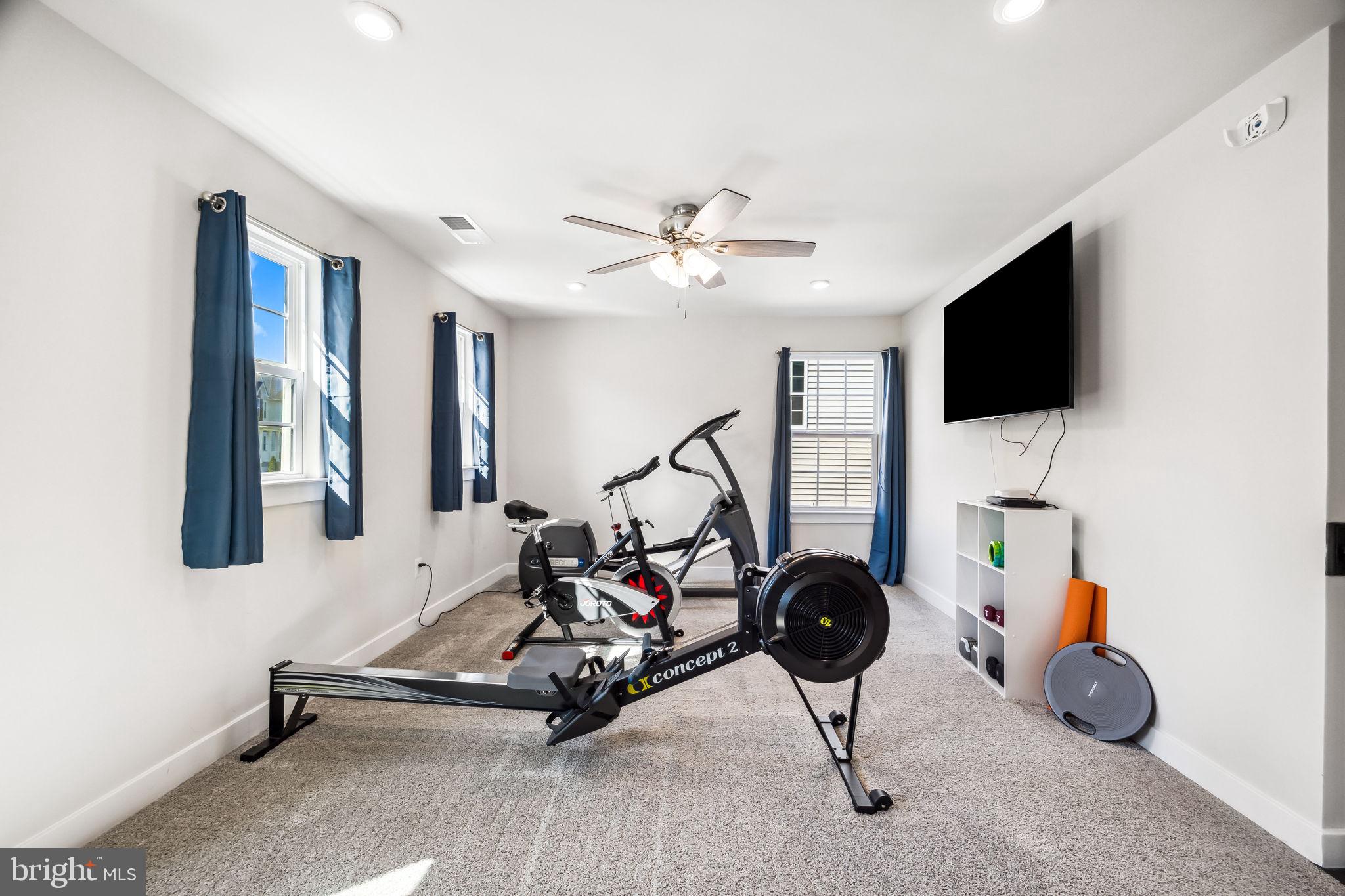 TWO RIVERS - Residential