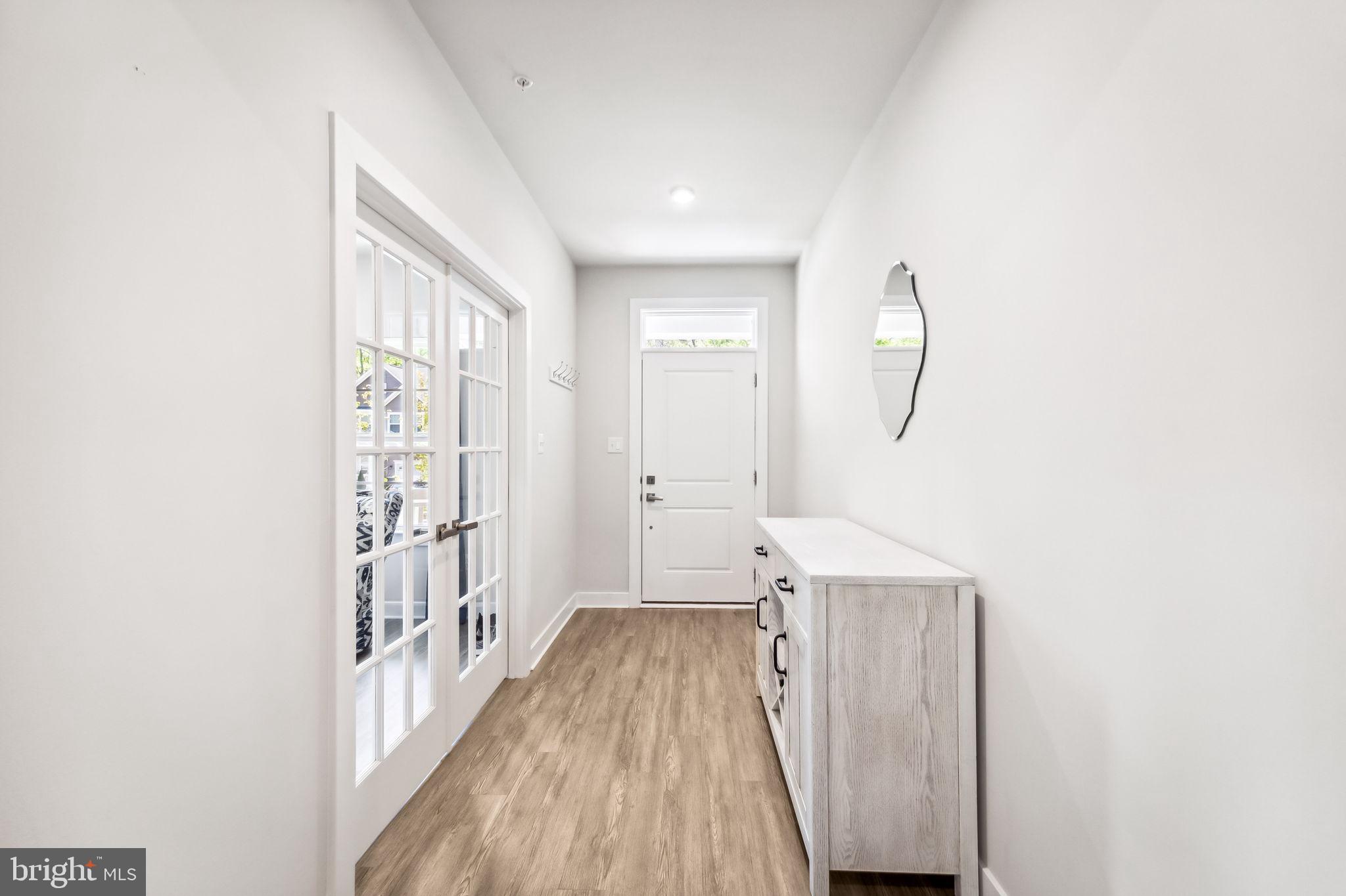 TWO RIVERS - Residential