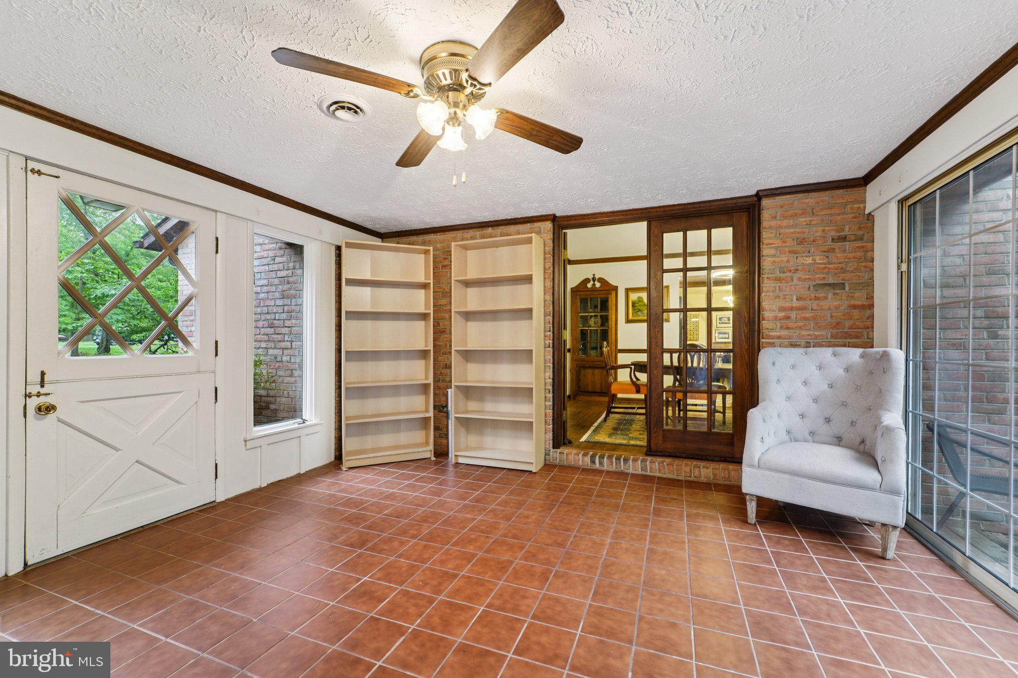 WORTHINGTON - Residential