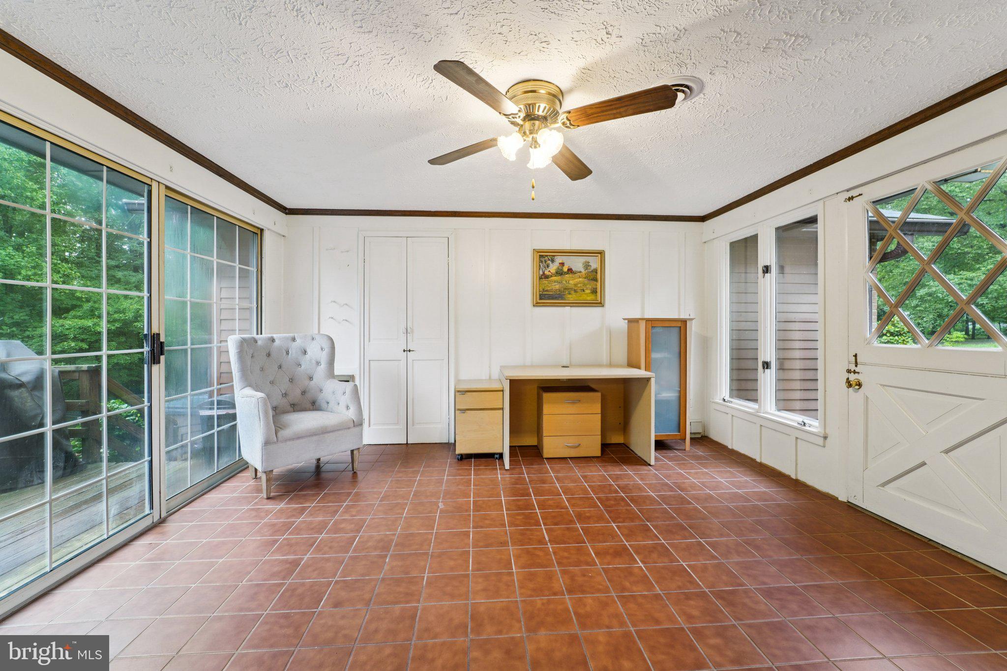 WORTHINGTON - Residential