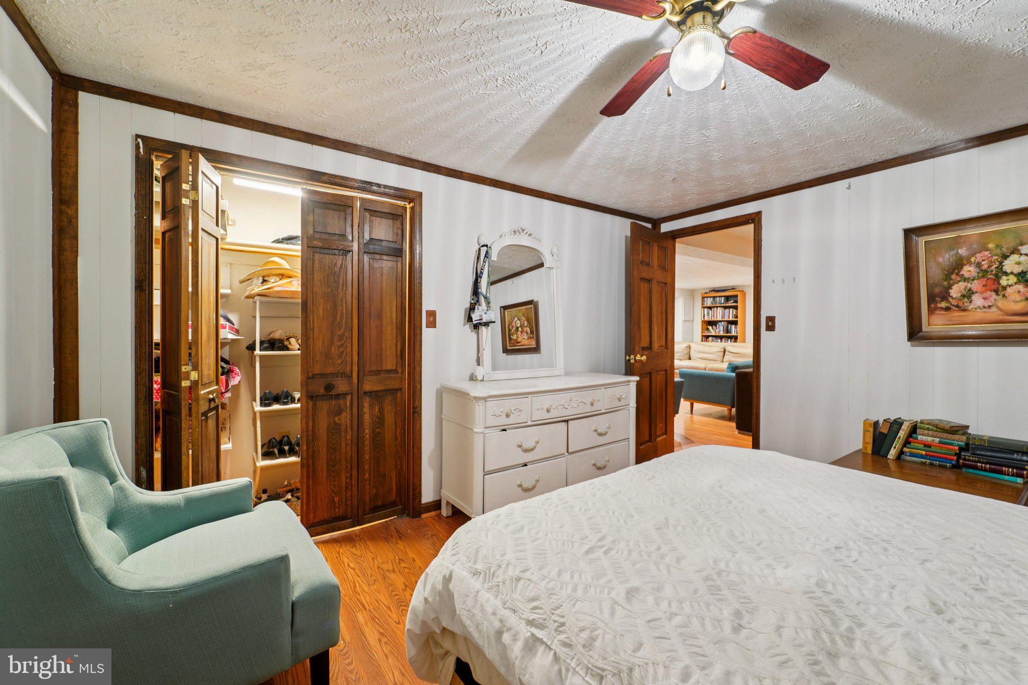 WORTHINGTON - Residential