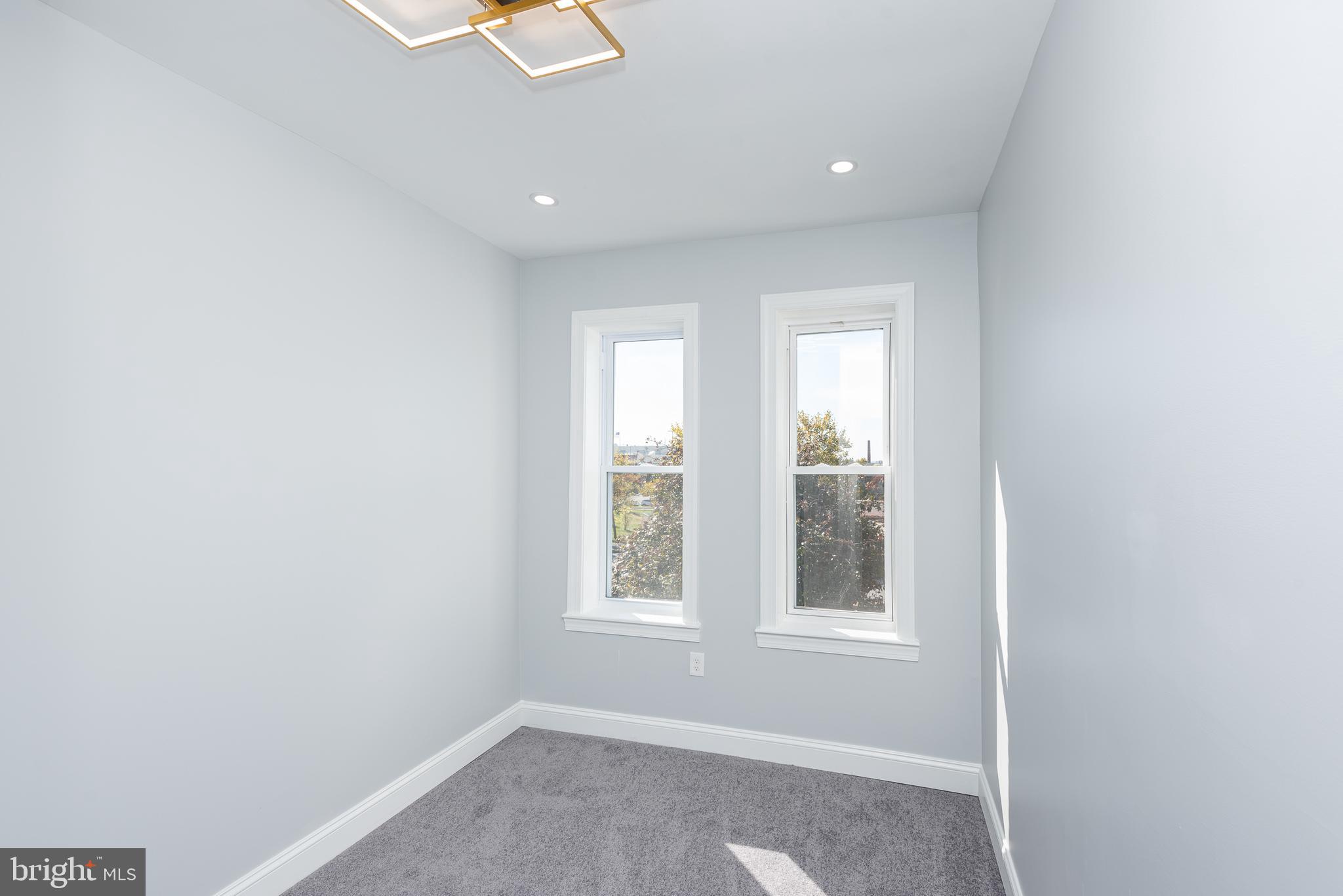 DRUID HILL PARK - Residential