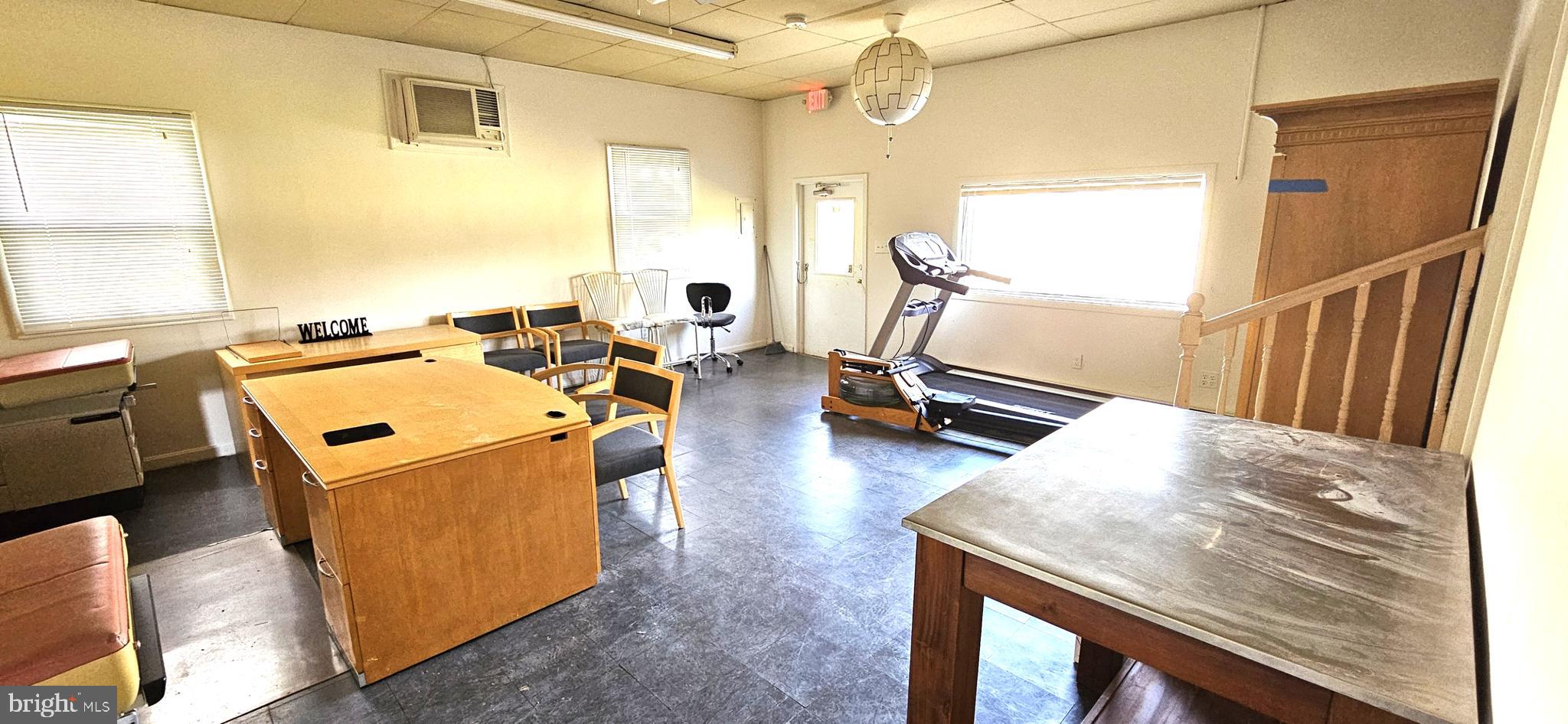 10879 CLARKSVILLE PIKE C