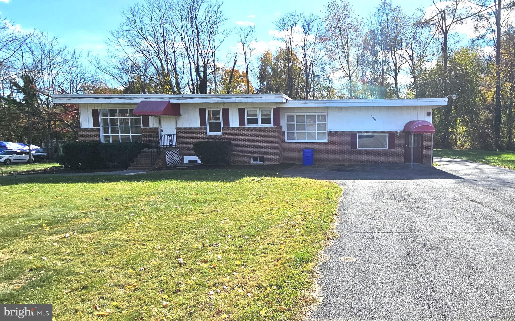 10879 CLARKSVILLE PIKE C