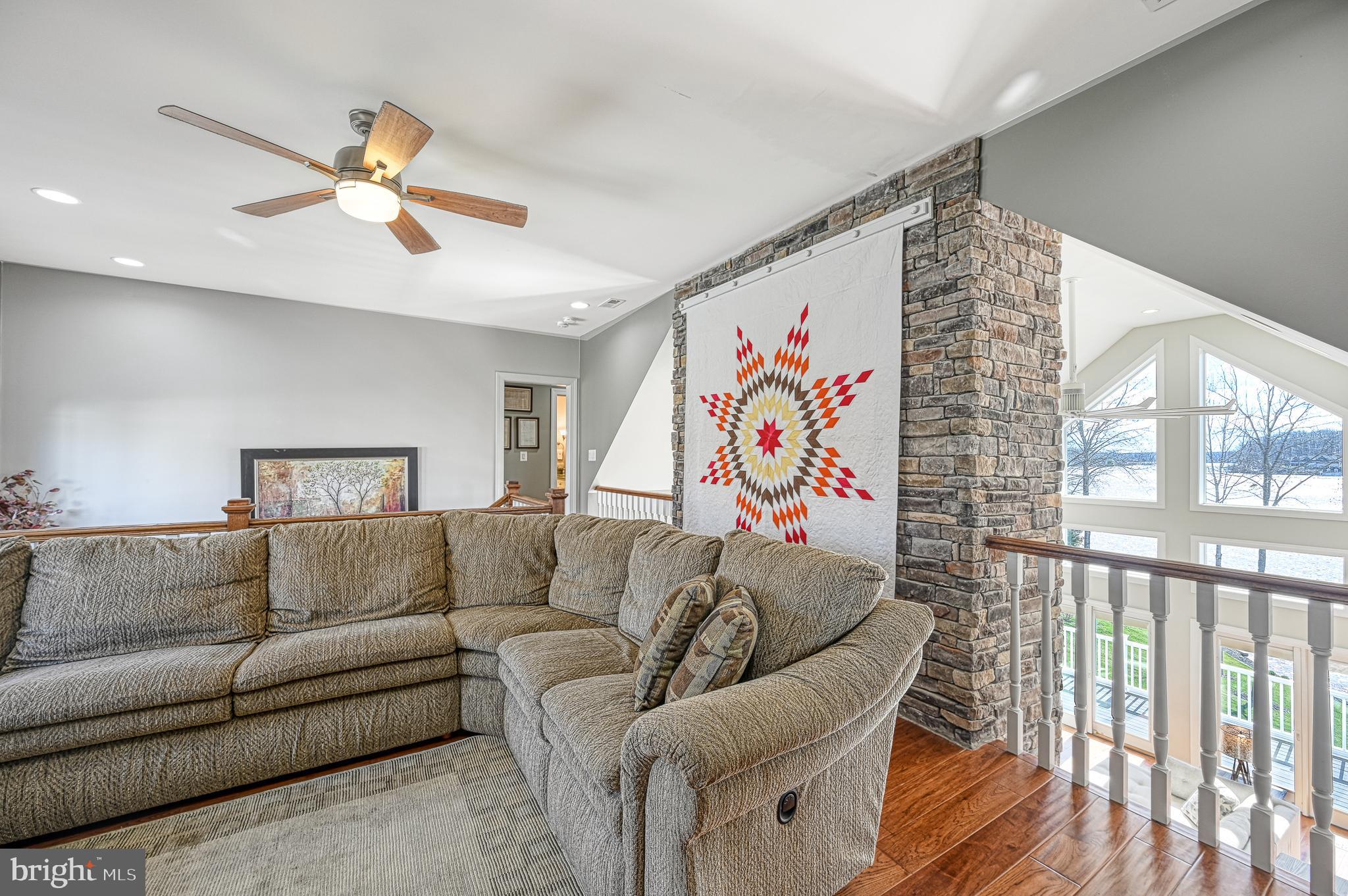 DANIELS POINT - Residential