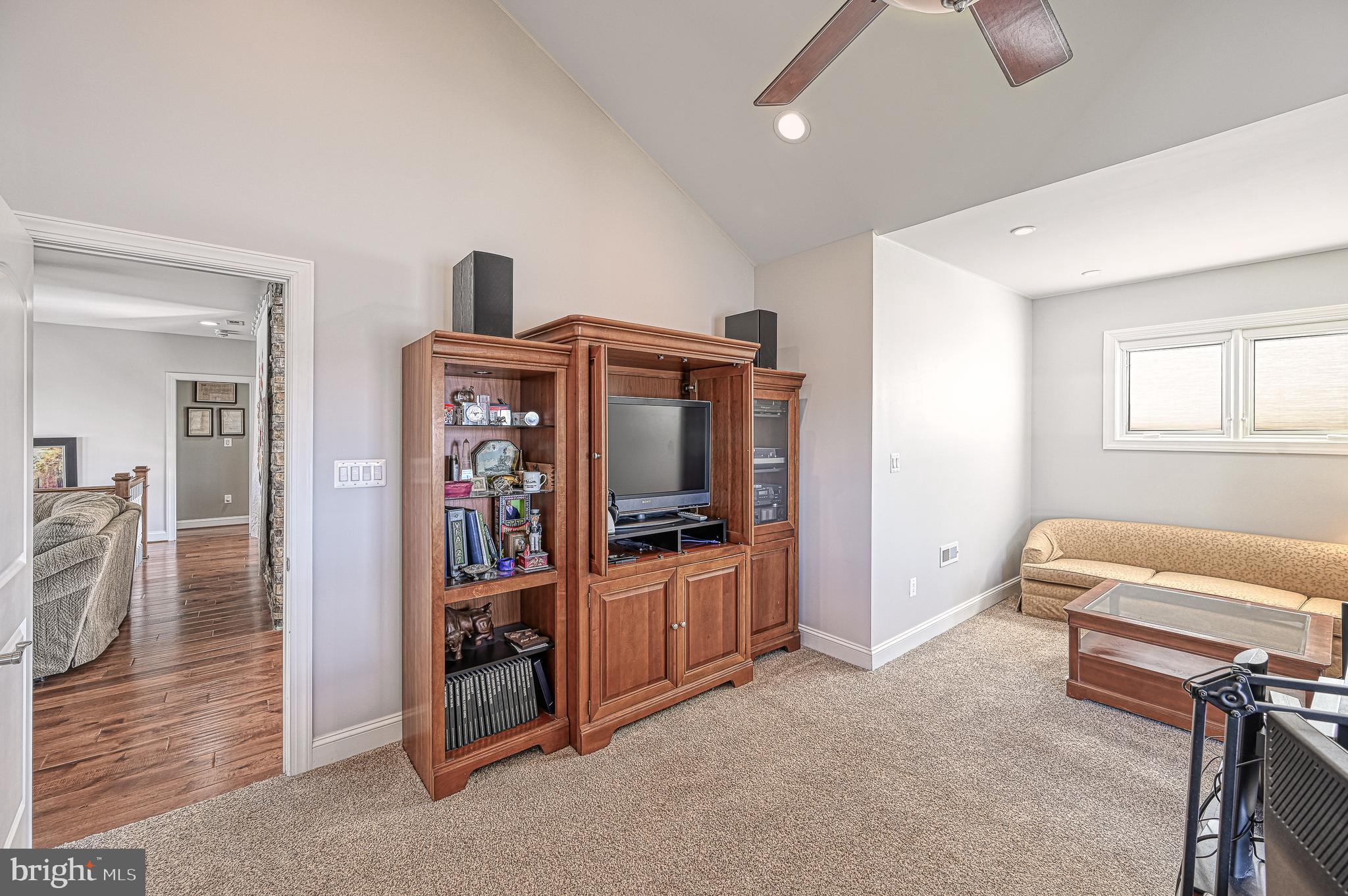 DANIELS POINT - Residential