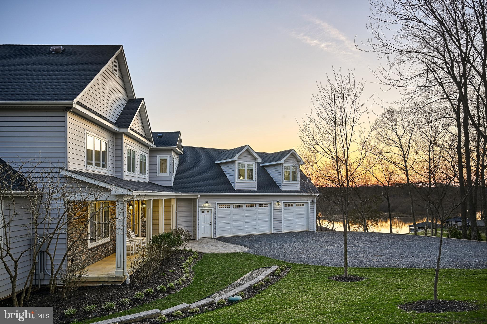 DANIELS POINT - Residential