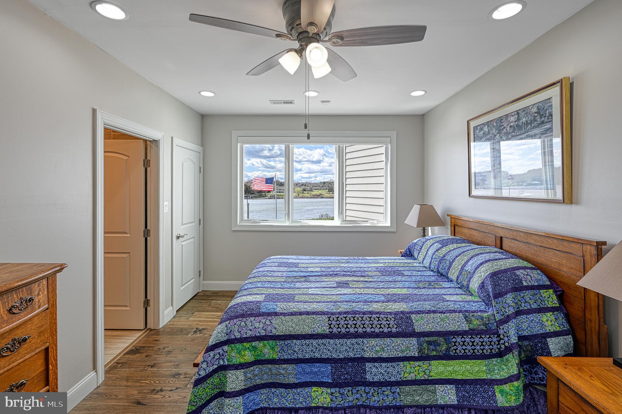 DANIELS POINT - Residential