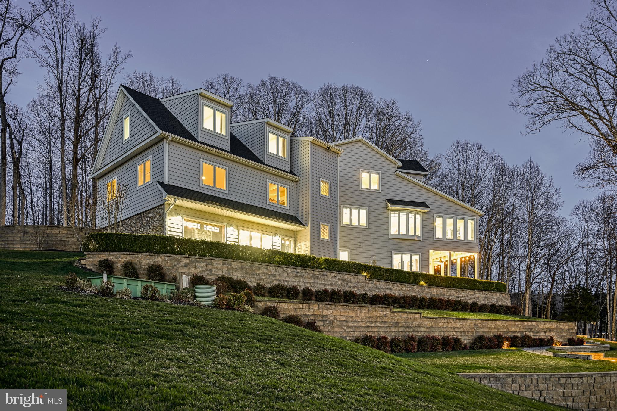 DANIELS POINT - Residential