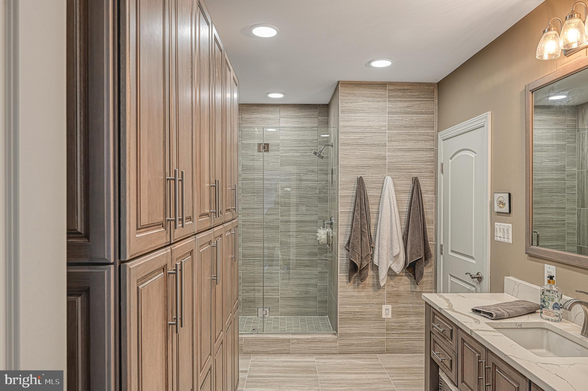 DANIELS POINT - Residential