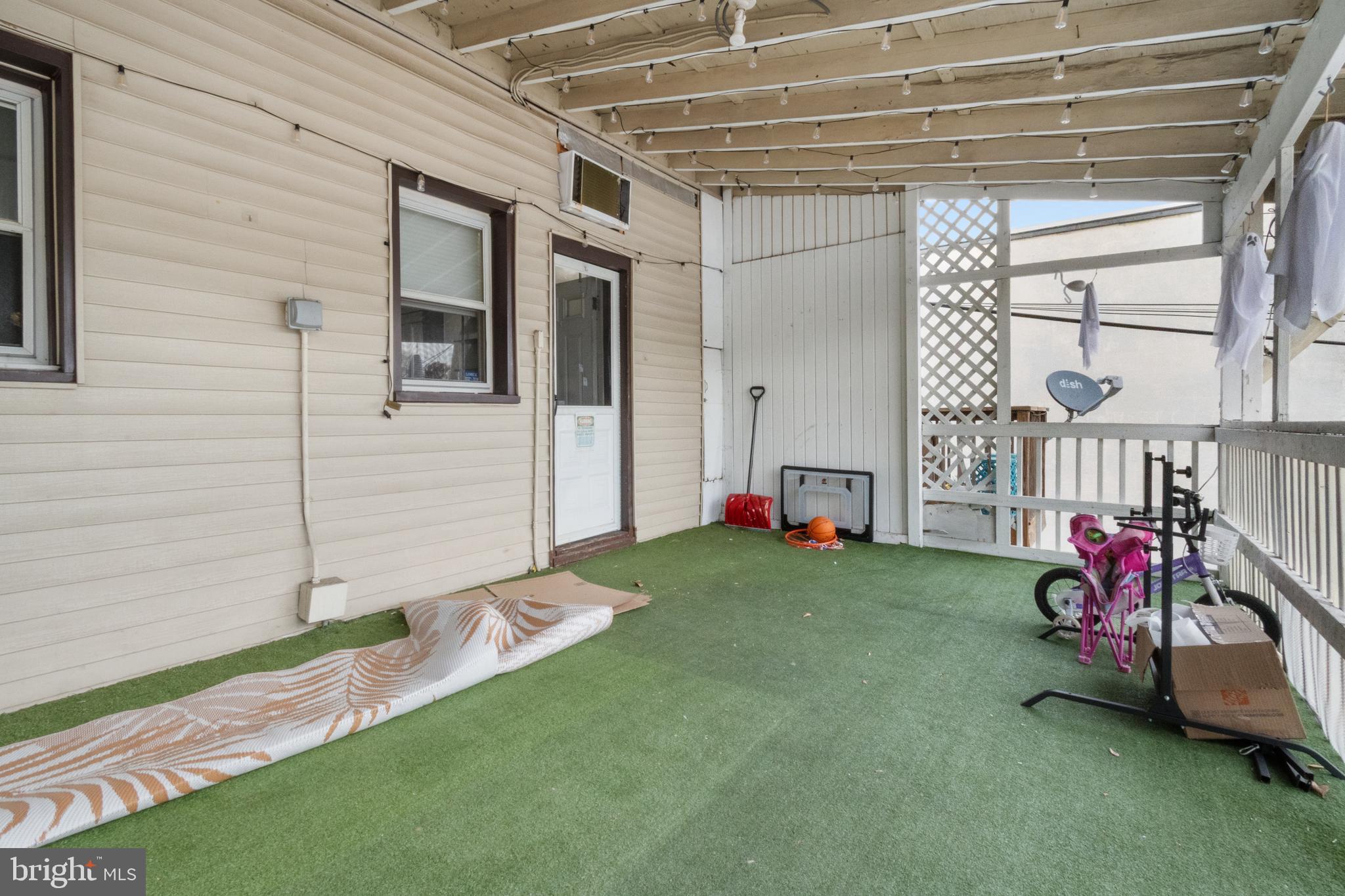 204 W CLINTON AVENUE 2ND FLOOR