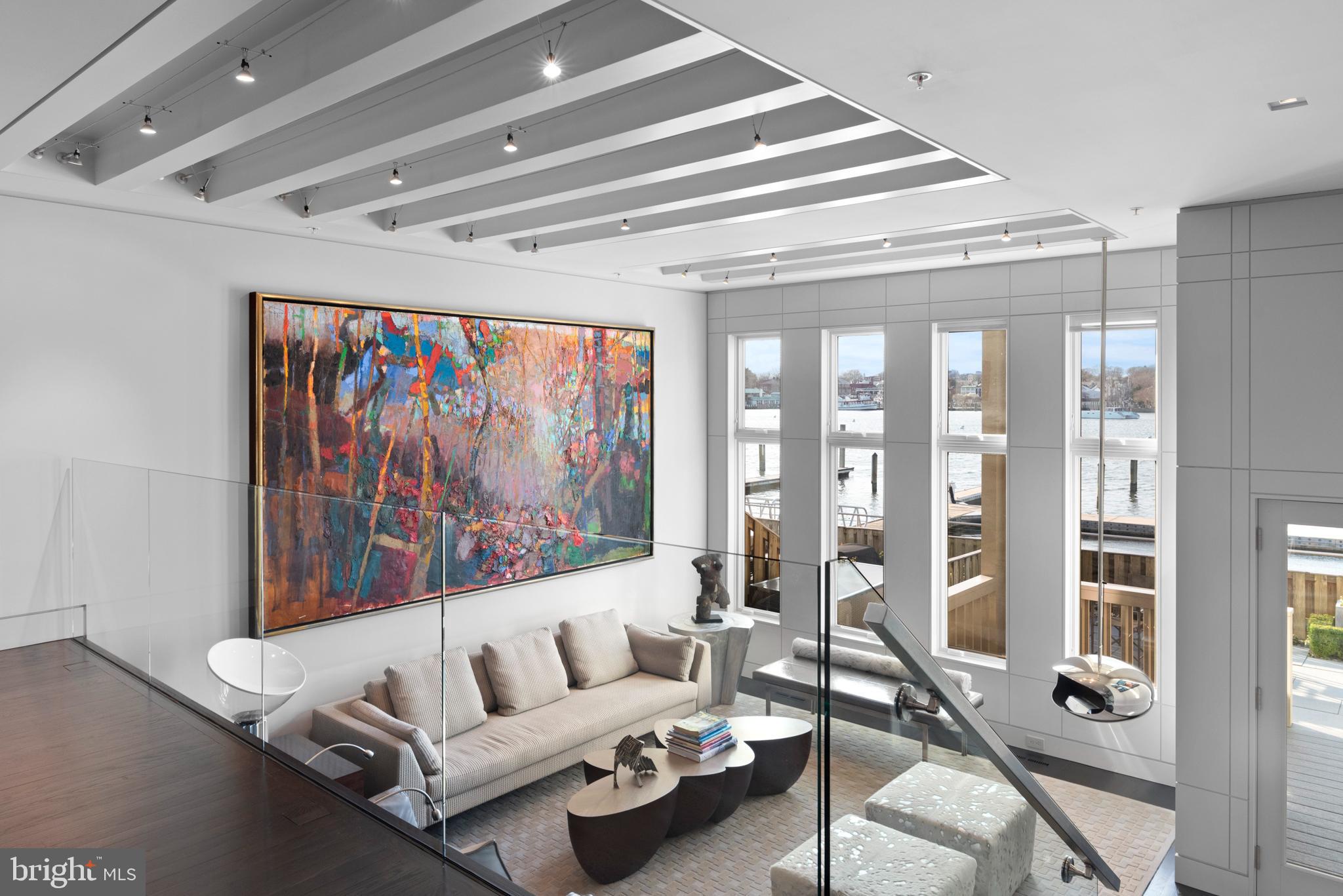 EASTPORT - Residential