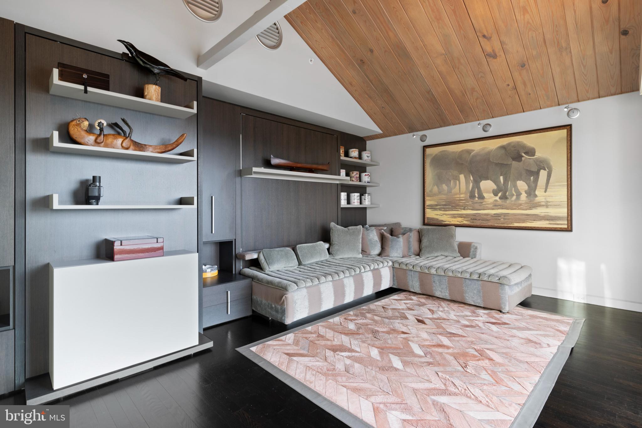 EASTPORT - Residential