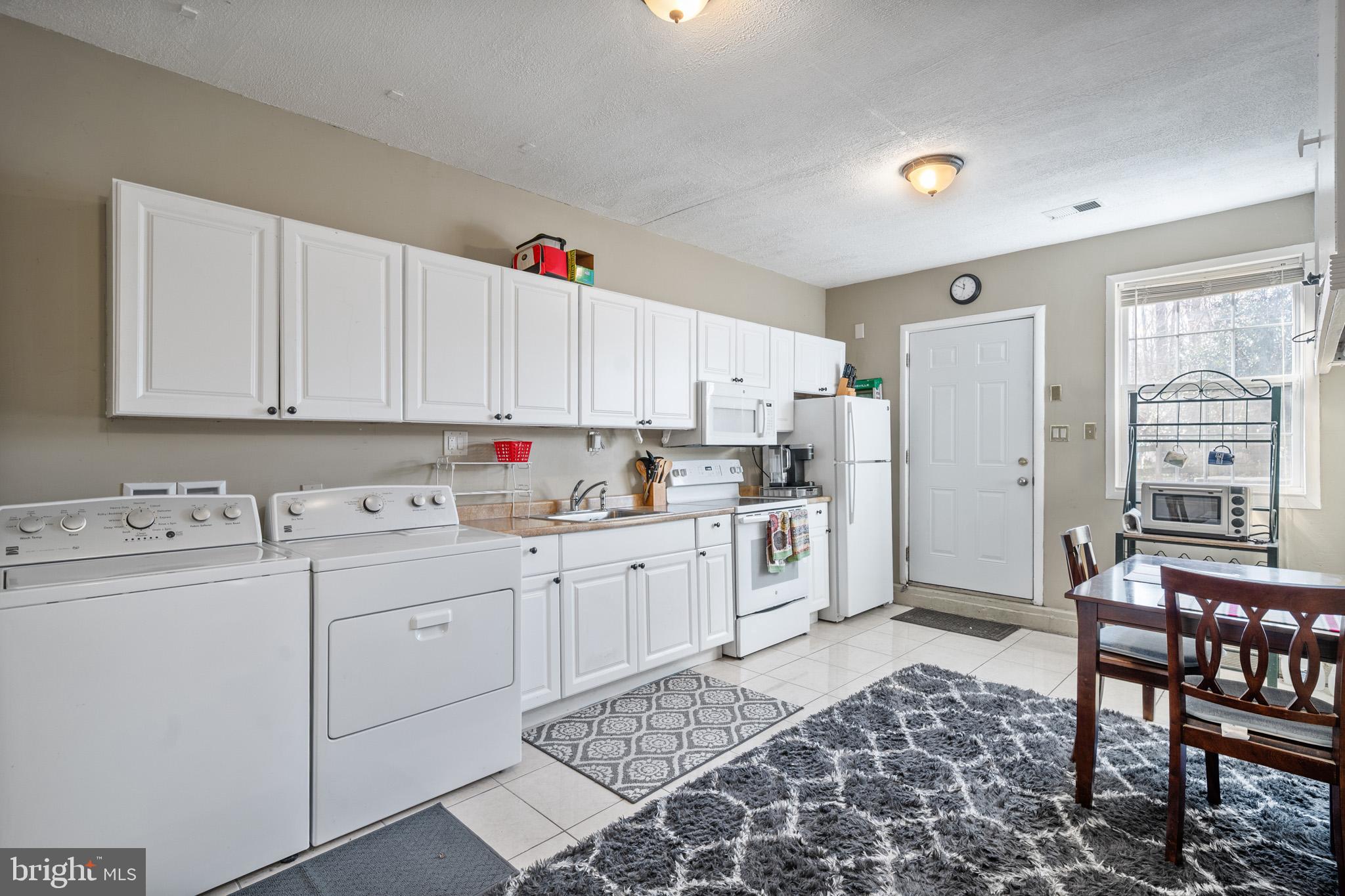 POPLAR RIDGE - Residential