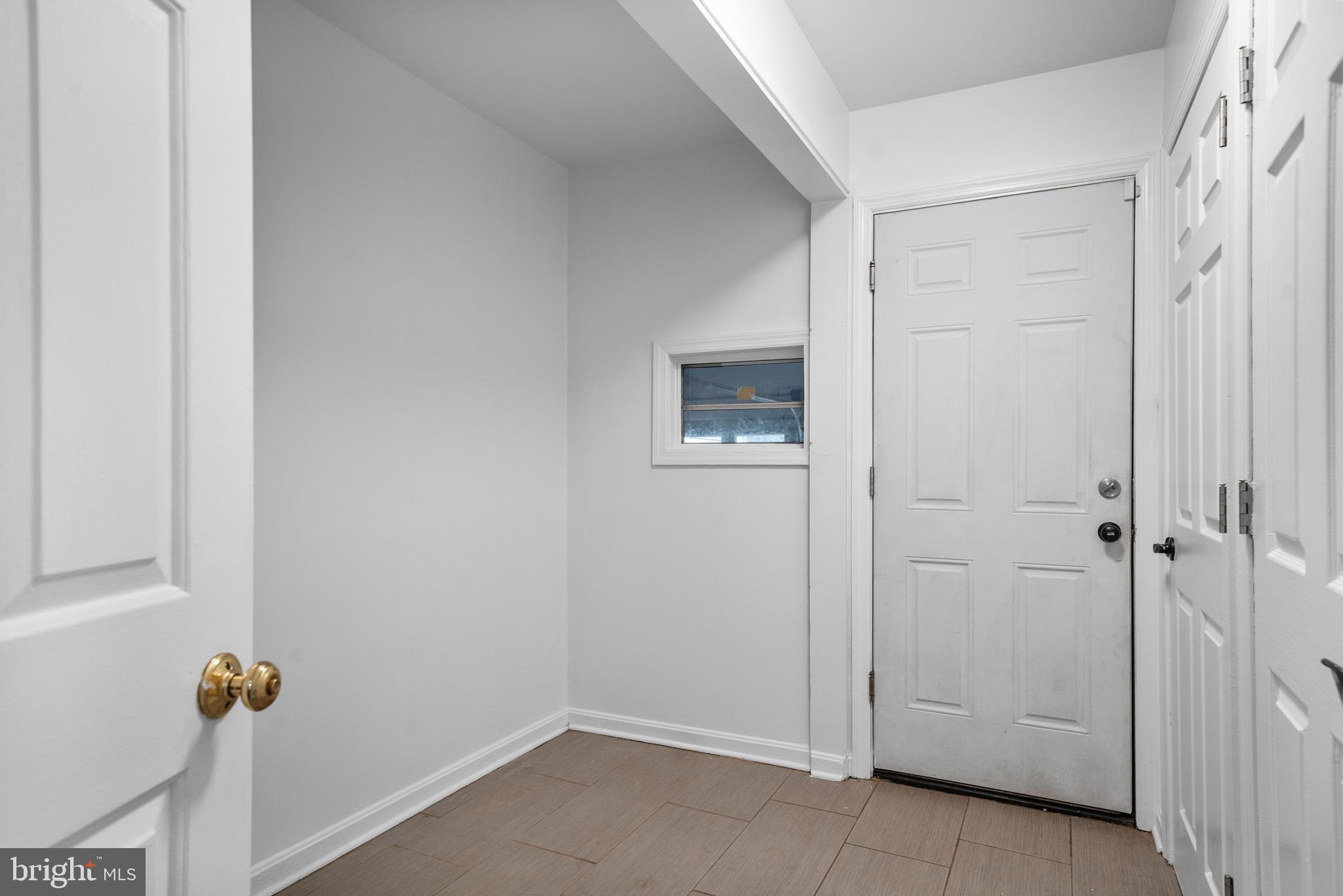 POPLAR RIDGE - Residential