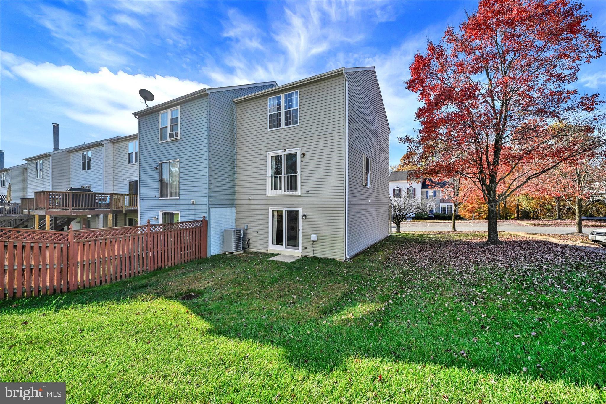 MEADOWLAND - Residential