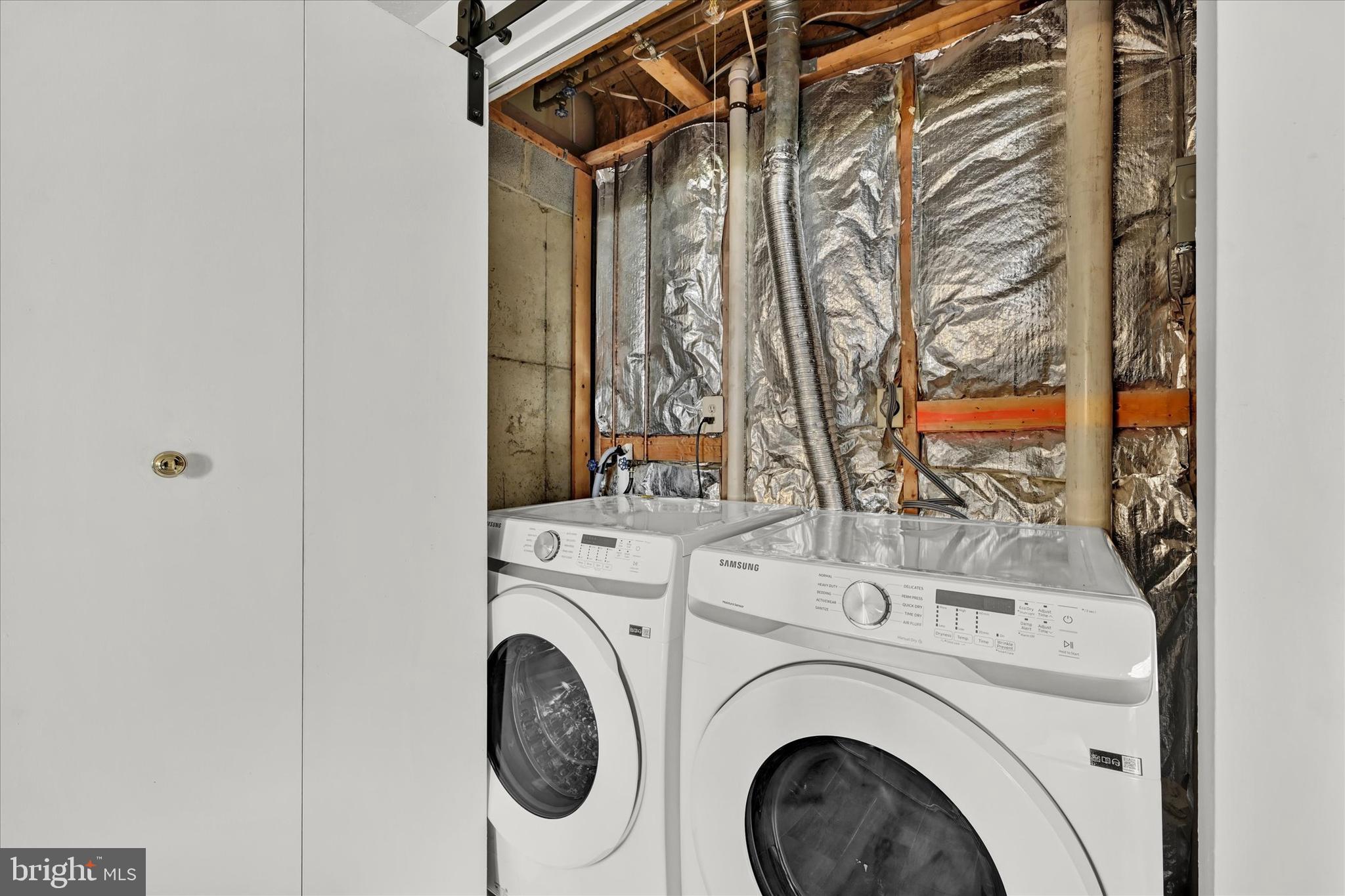 MEADOWLAND - Residential