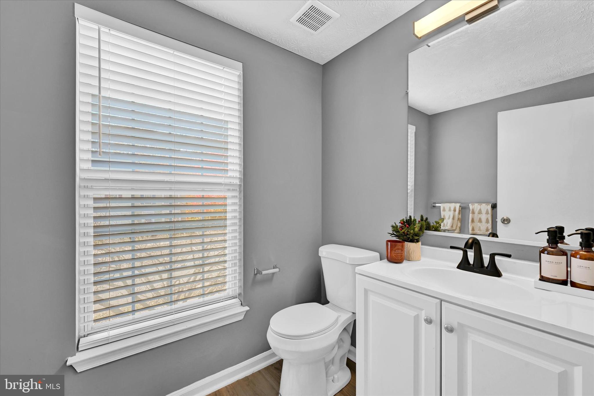 MEADOWLAND - Residential