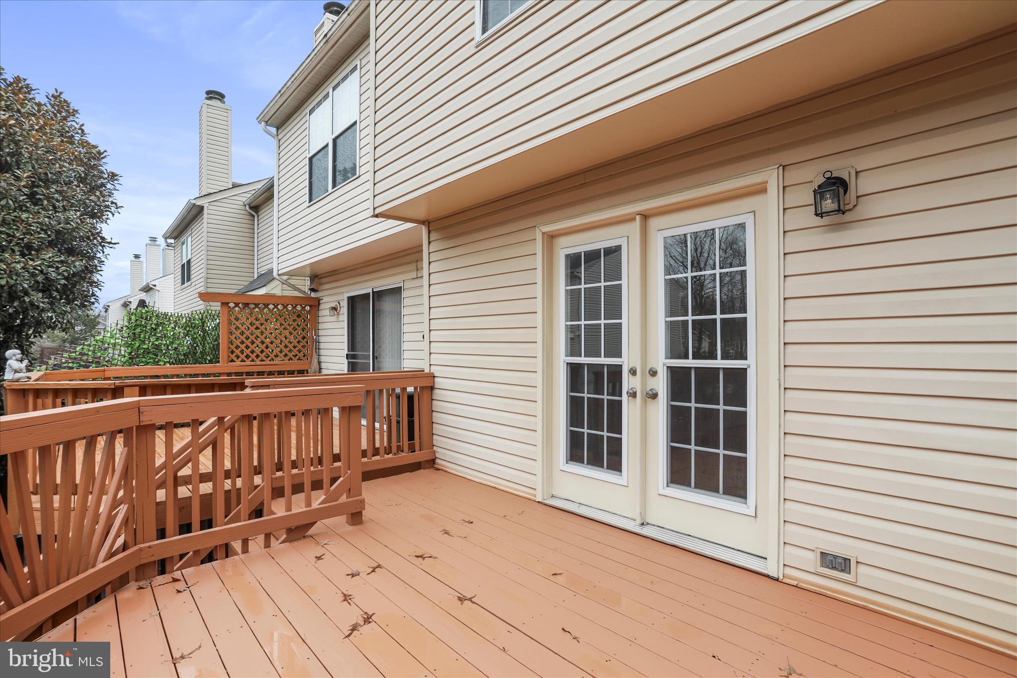 CENTREVILLE GREEN - Residential