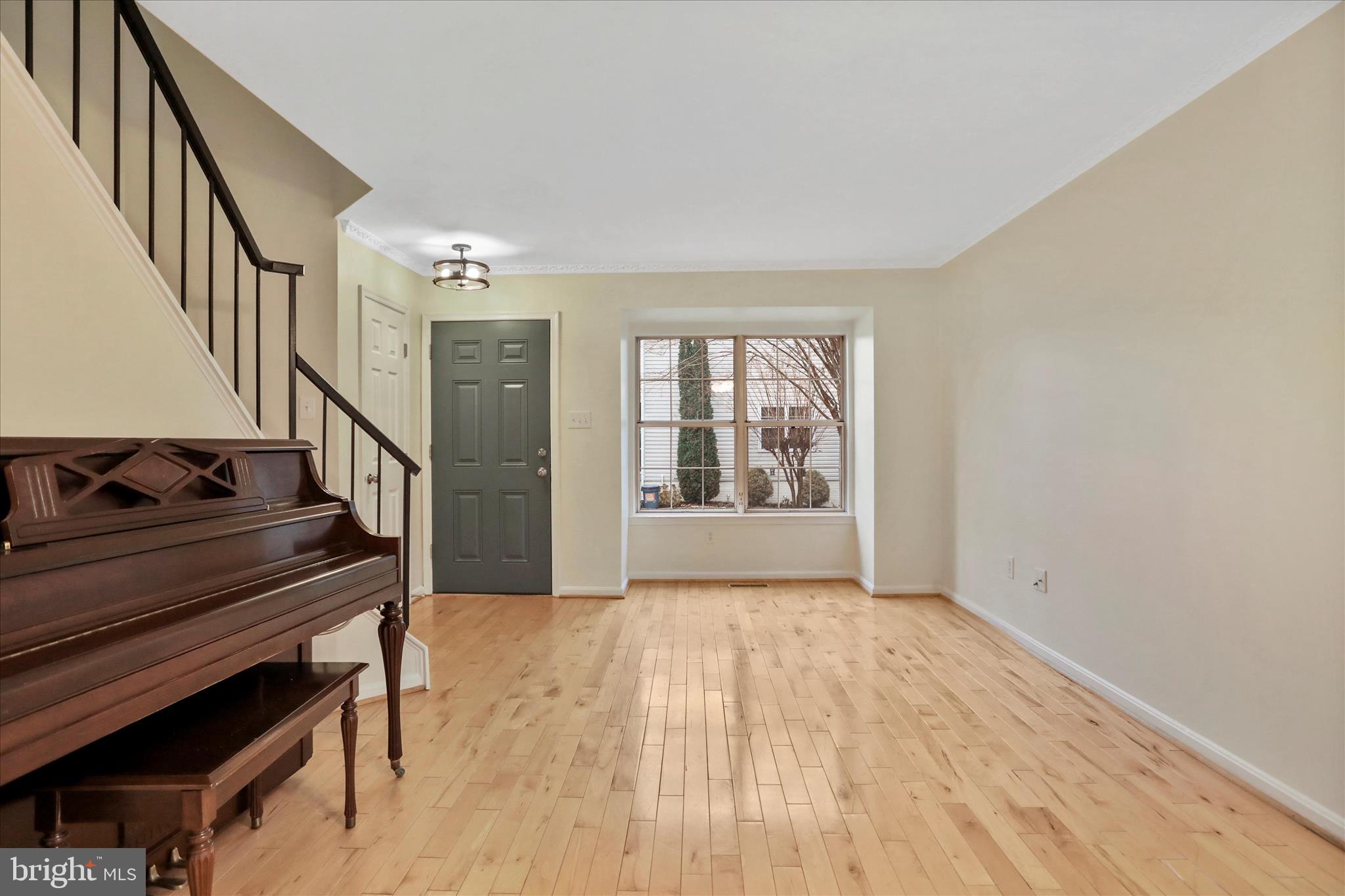 CENTREVILLE GREEN - Residential