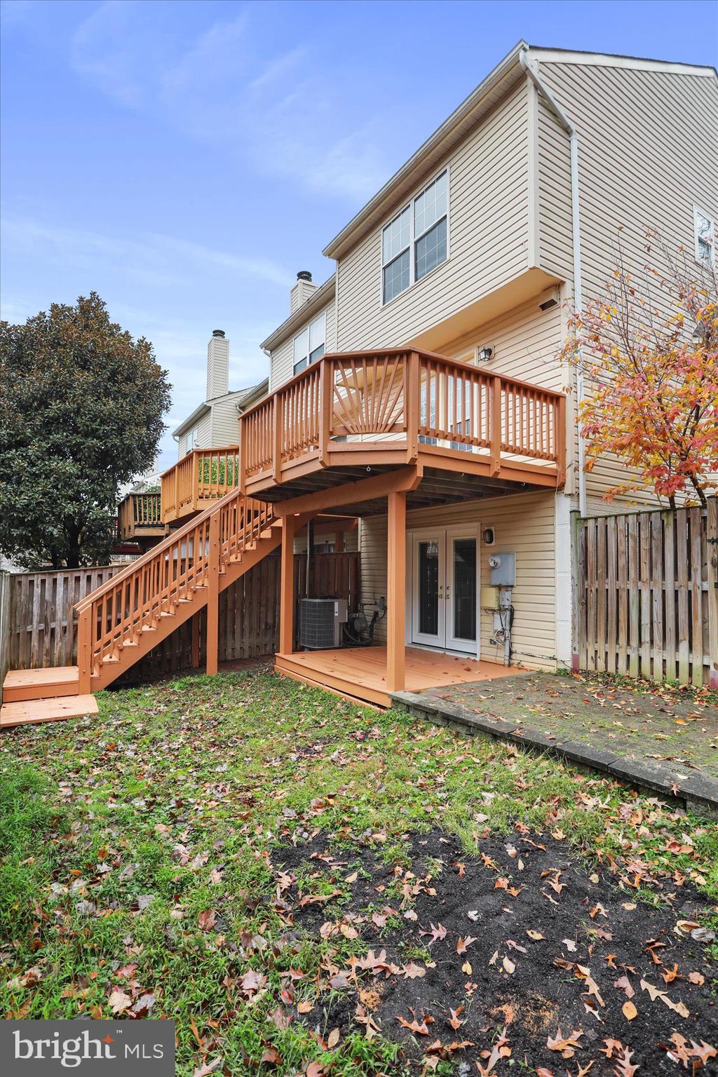 CENTREVILLE GREEN - Residential