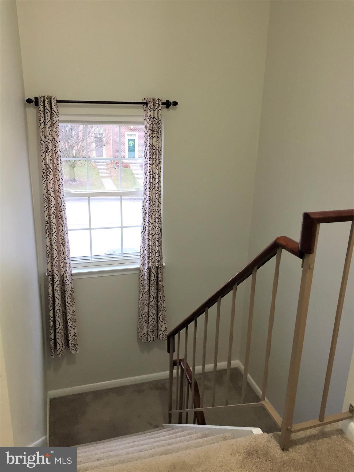 HINES ESTATES - Residential Lease