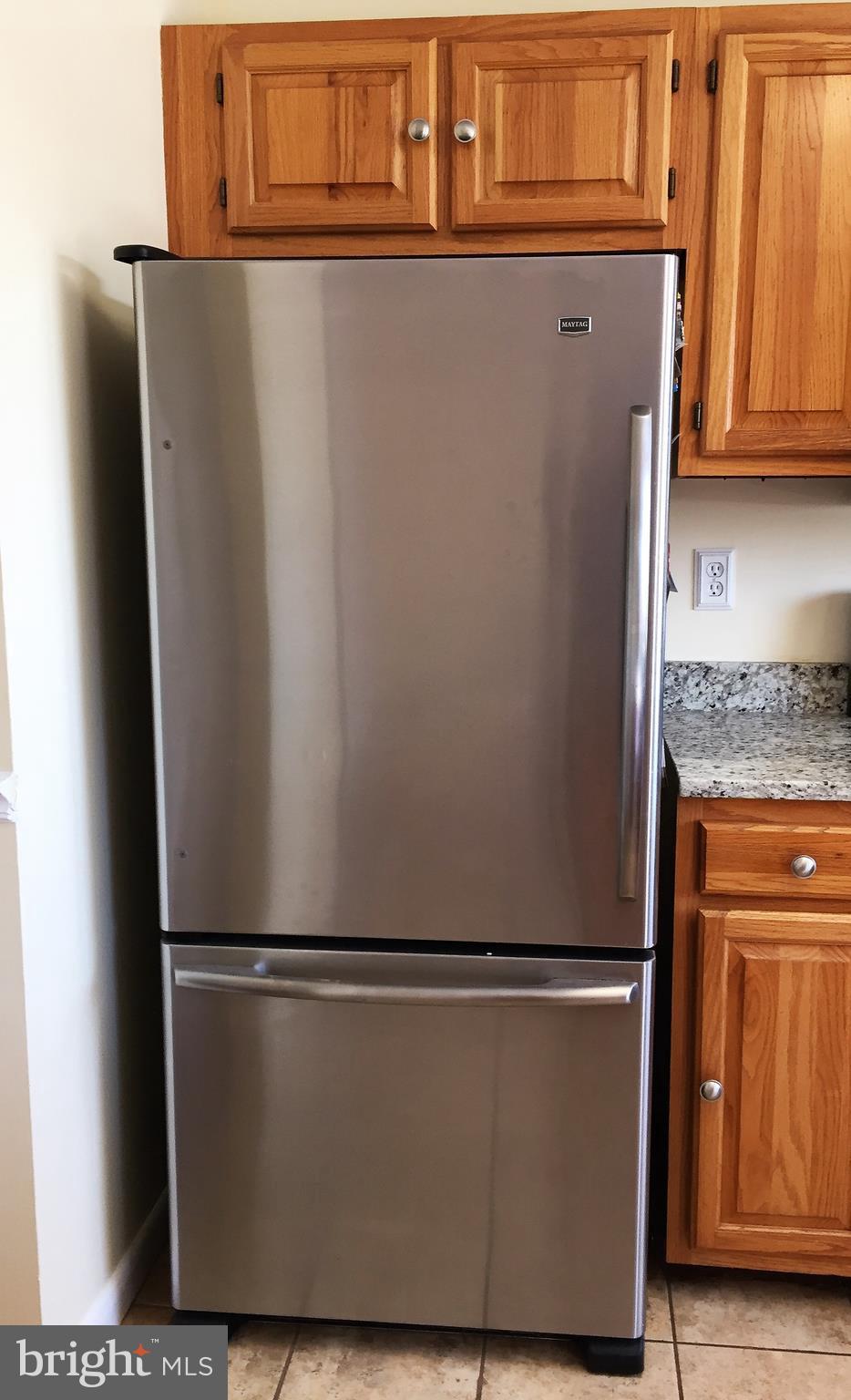 HINES ESTATES - Residential Lease