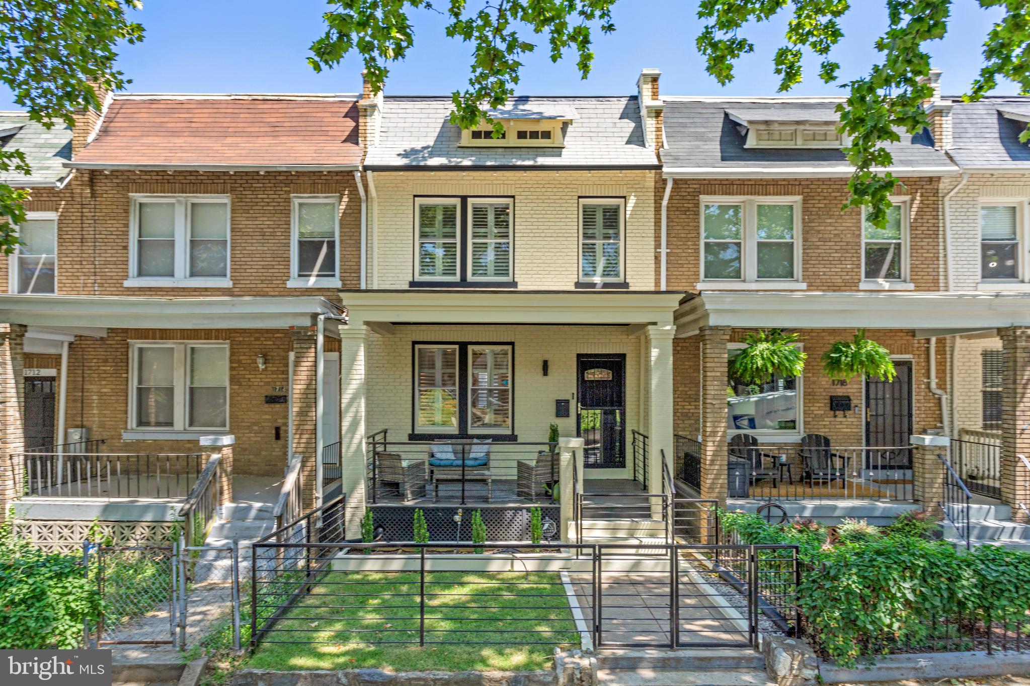 1716 M STREET NE