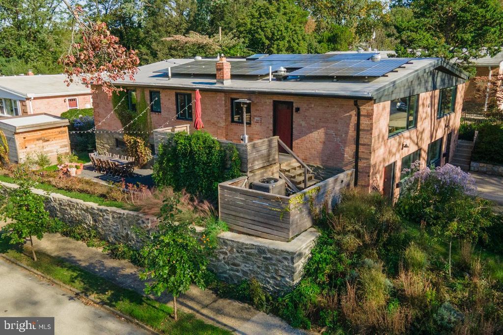 Photo of 7725 Crefeld Street, PHILADELPHIA, PA 19118 (MLS # PAPH2561976)