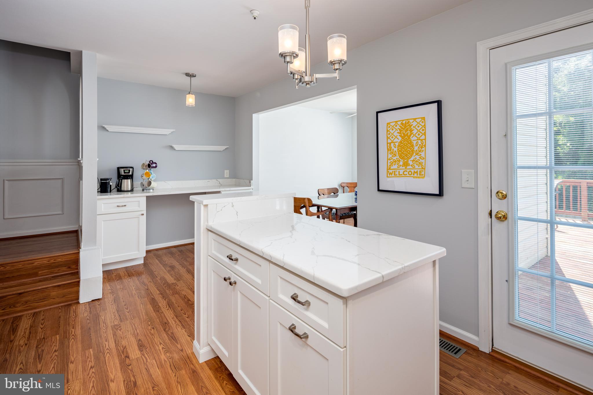 COUNTRY WALK - Residential Lease
