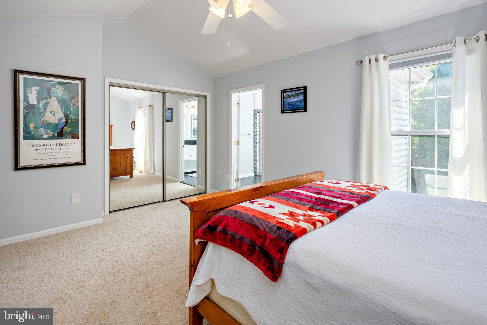 COUNTRY WALK - Residential Lease