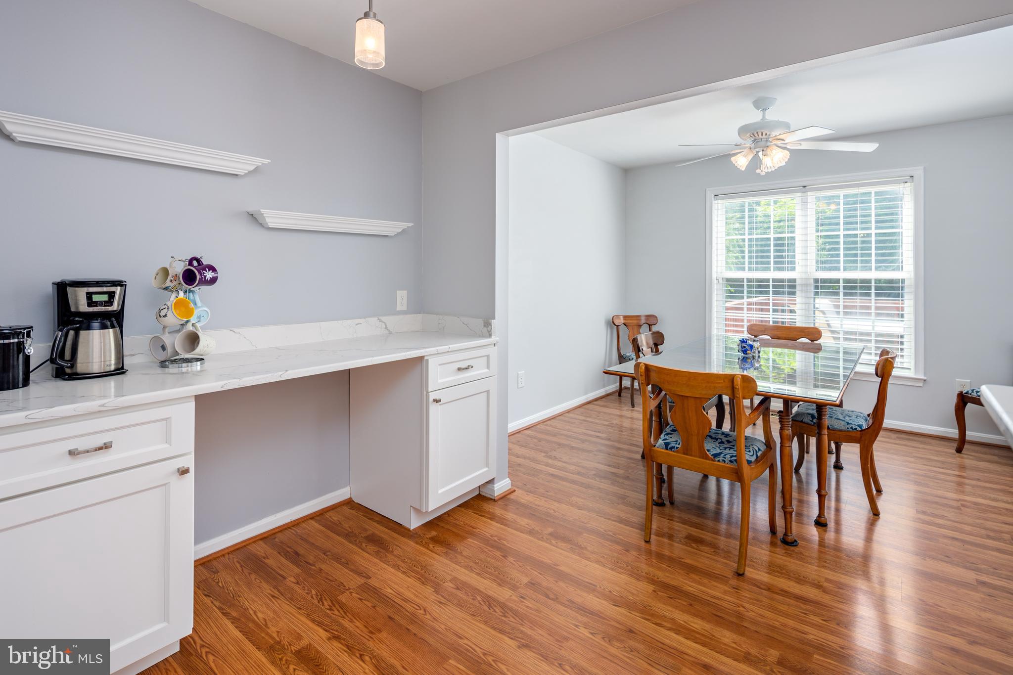 COUNTRY WALK - Residential Lease