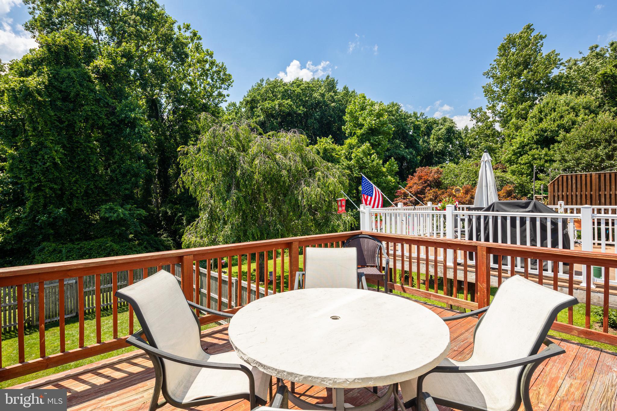 COUNTRY WALK - Residential Lease