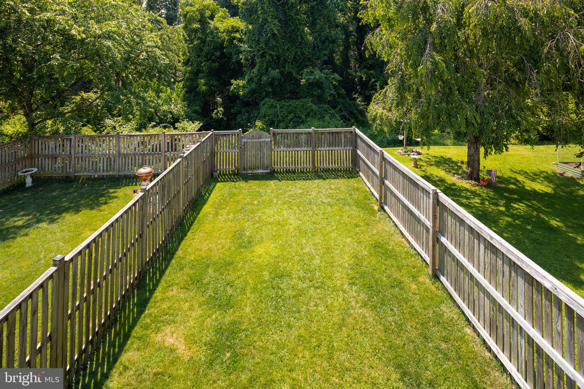 COUNTRY WALK - Residential Lease