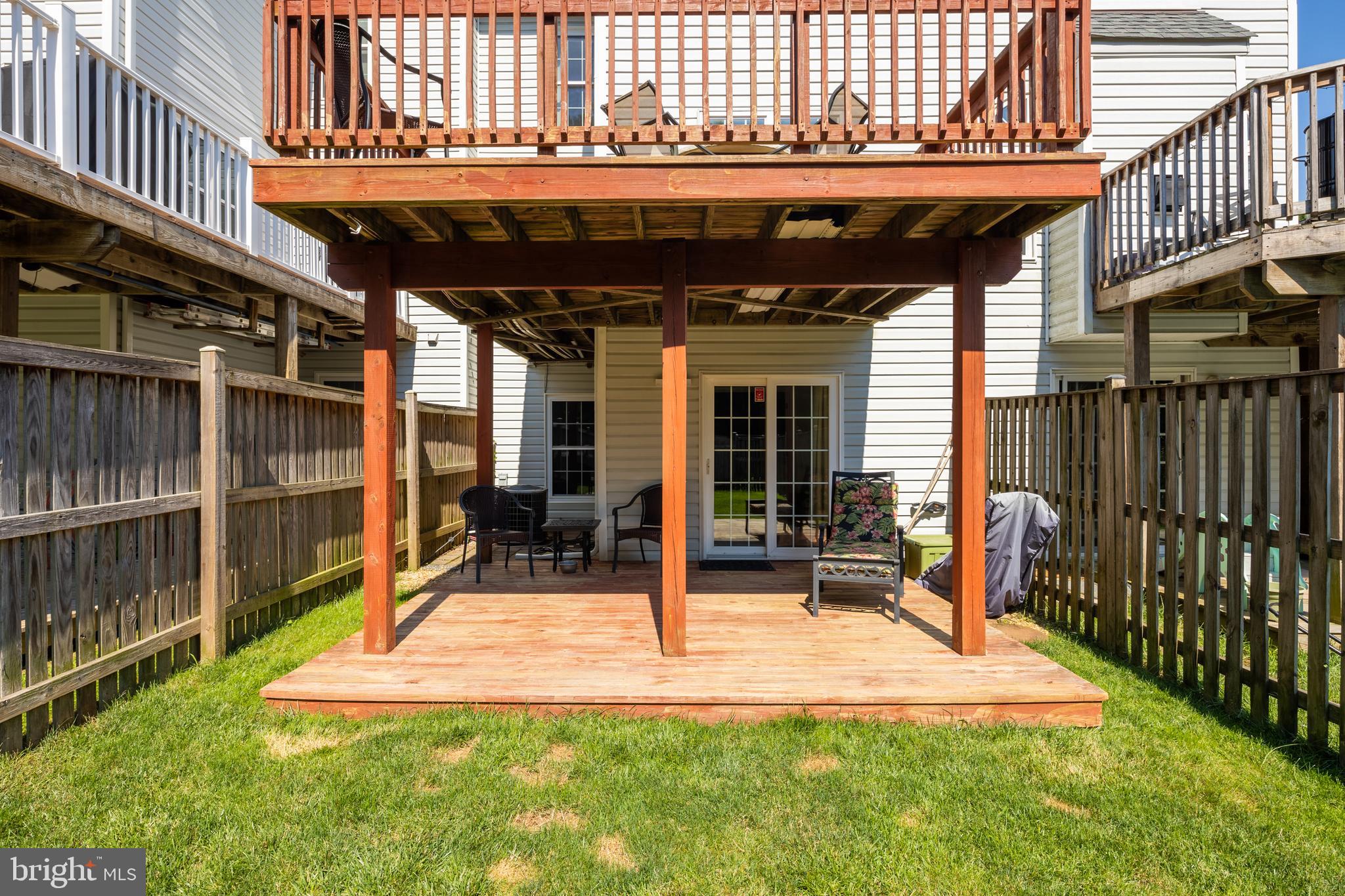 COUNTRY WALK - Residential Lease