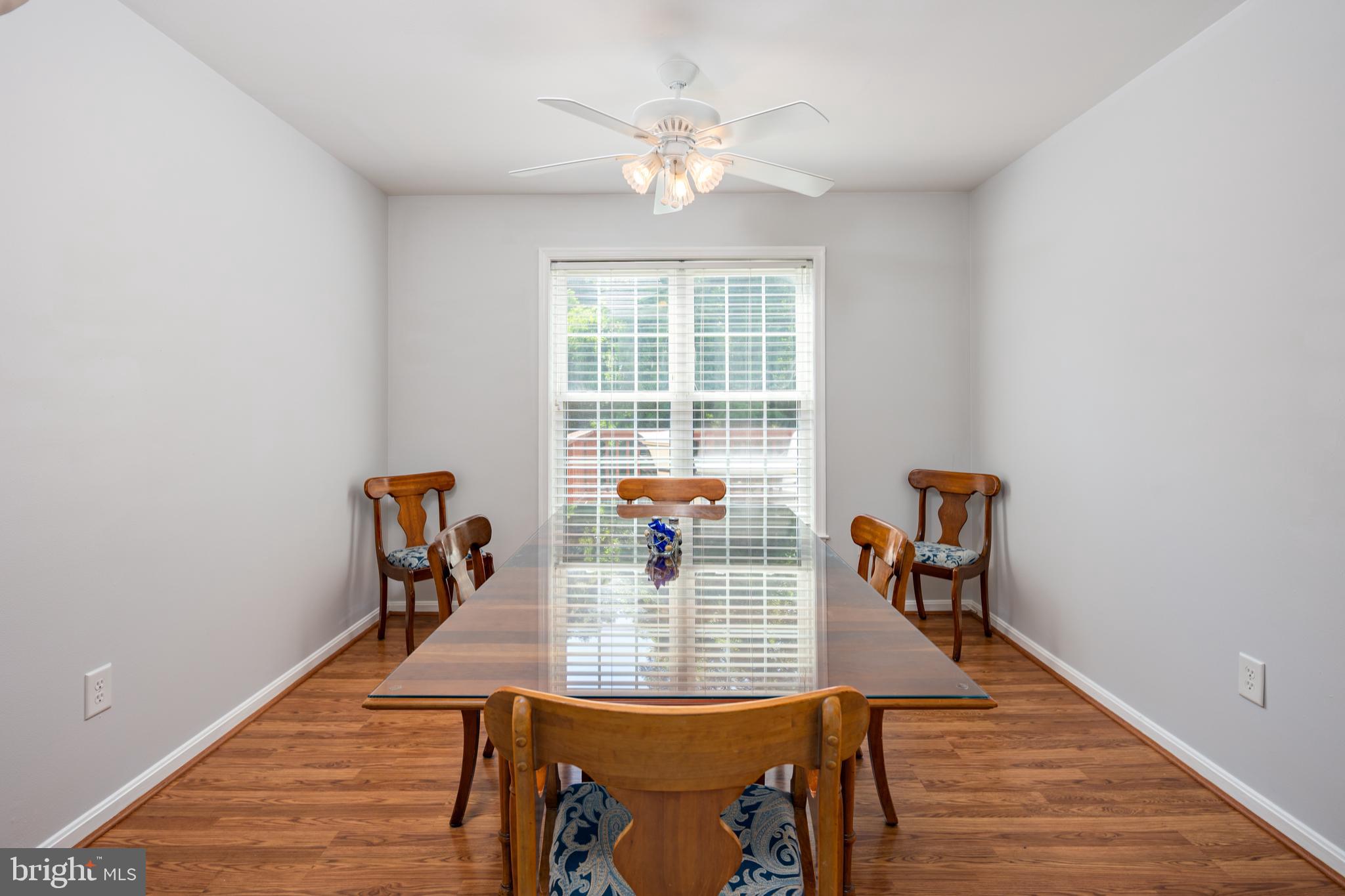 COUNTRY WALK - Residential Lease