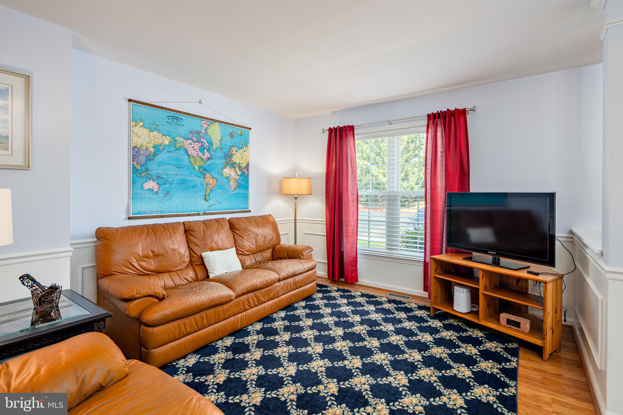 COUNTRY WALK - Residential Lease